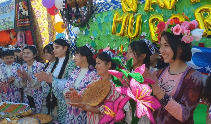 Yangiobodda “Navroʻz” umumxalq bayrami munosabati bilan katta bayram shodiyonasi boʻlib oʻtdi (Video)